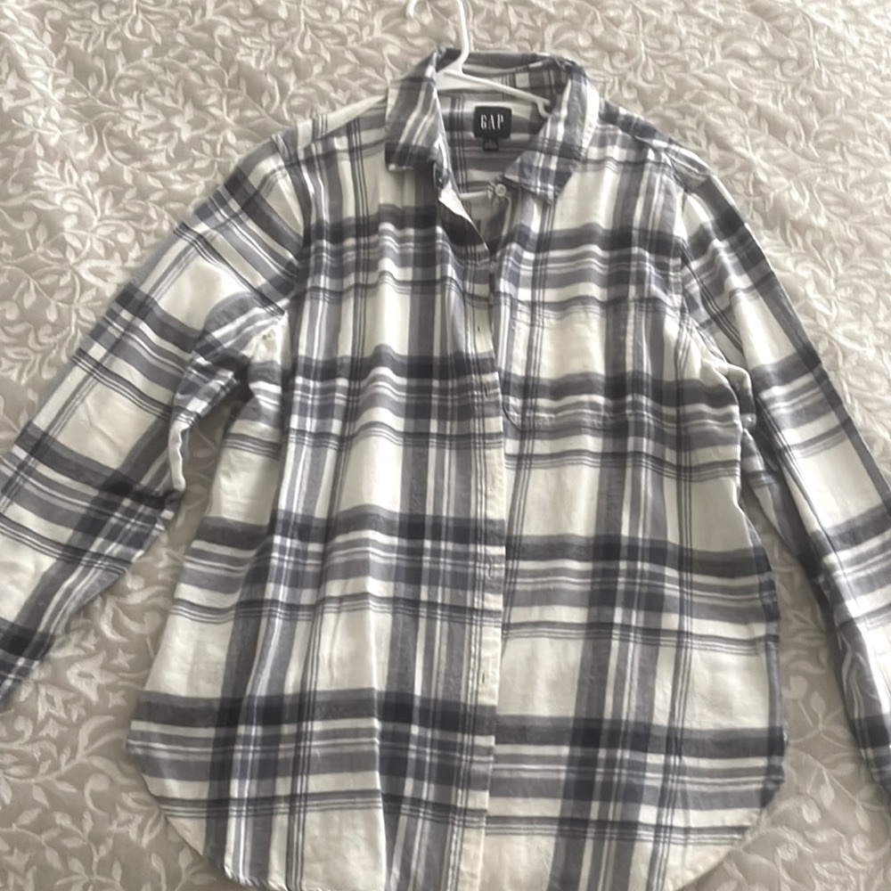 Gap flannel shirt
